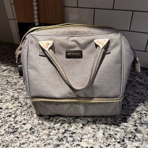 Gogoso Gray Breast Pump Diaper Bag Backpack Insulated Pockets, Straps & USB EUC